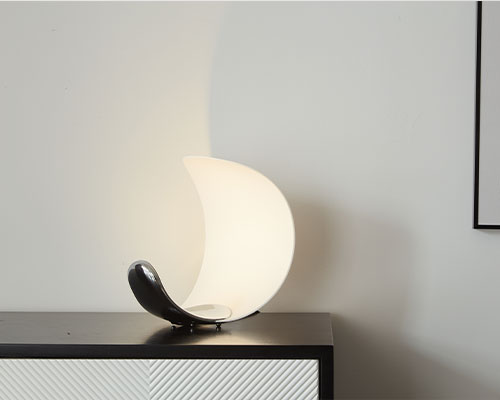 Luceplan-Crul Moon Table Lamp