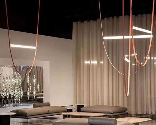 Flos-Wireline Vertical Belt Chandelier